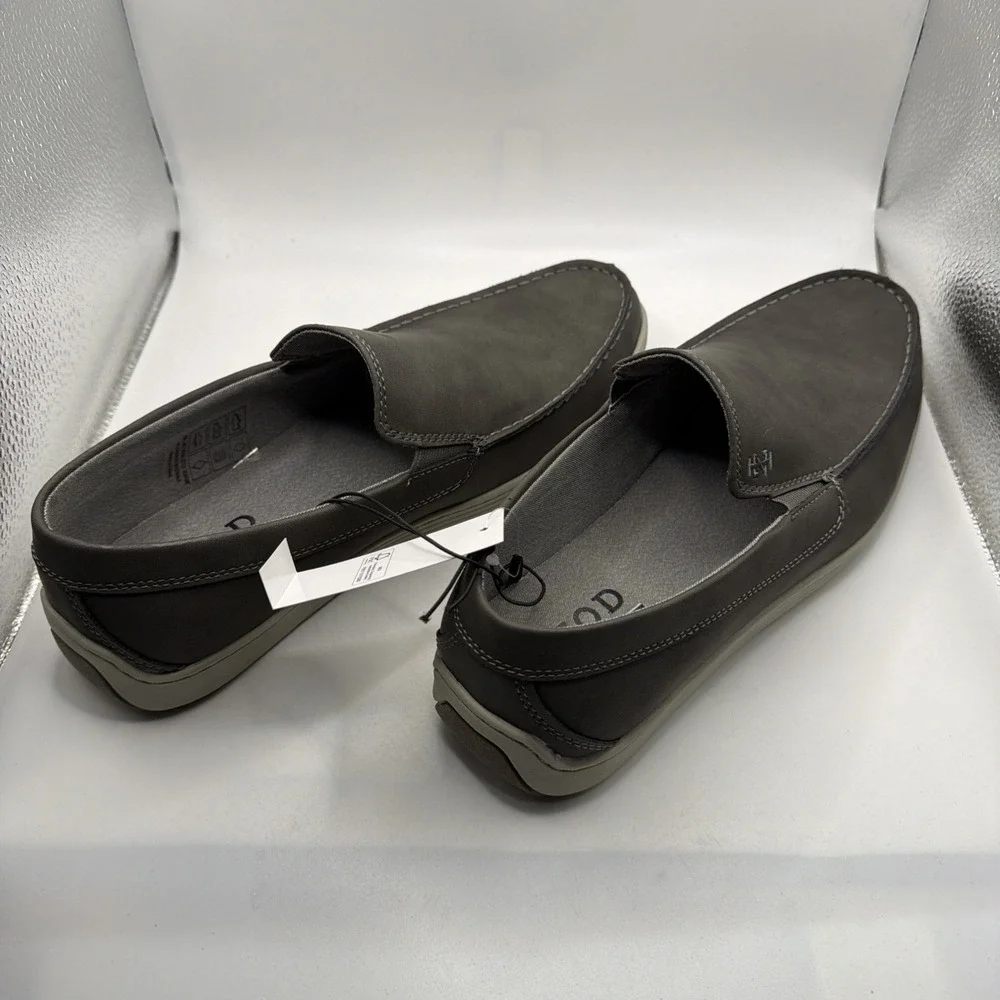 Izod Mens Seapoint Gray Sneaker Slip On Boat Beach Shoe Memory Foam. New Size 9